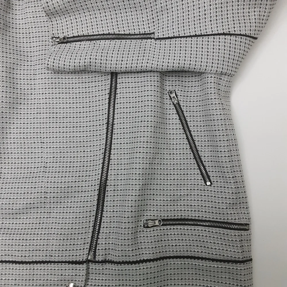 NWT Badgley Mischka Tweed Moto Jacket Grey Multi Large - Picture 11 of 15